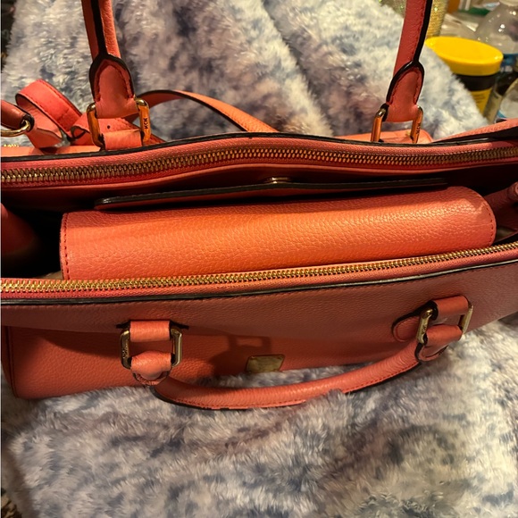 MCM Two Way Pebbled Leather Bag Satchel Salmon Coral Gold Tone Accents - Picture 5 of 8